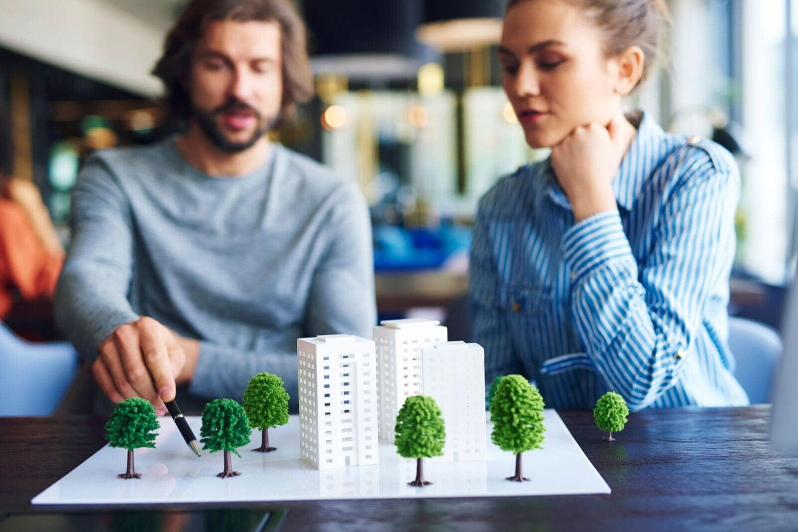 Als Urban Climate Architect klimasichere Immobilien und Freiräume gestalten